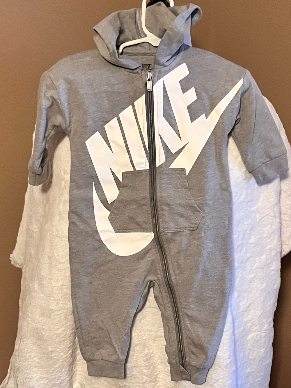 Nike Infant Coverall with hood 6M-EUC